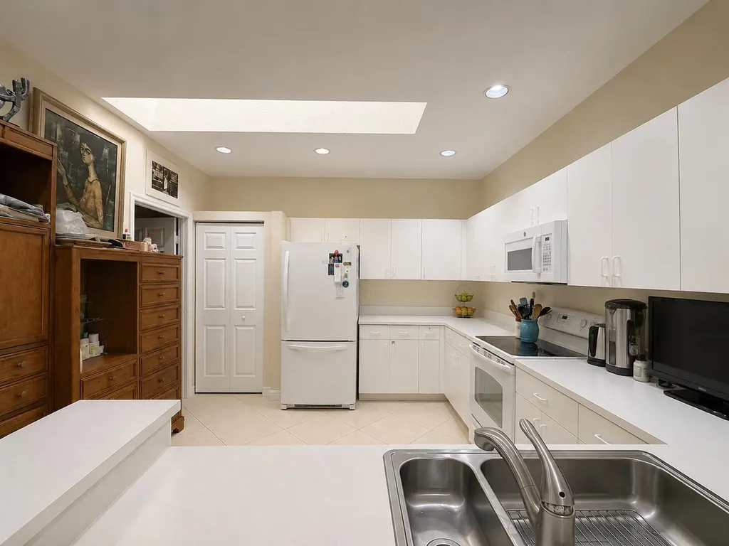 12598 Crystal Pointe Drive Boynton Beach FL 33437