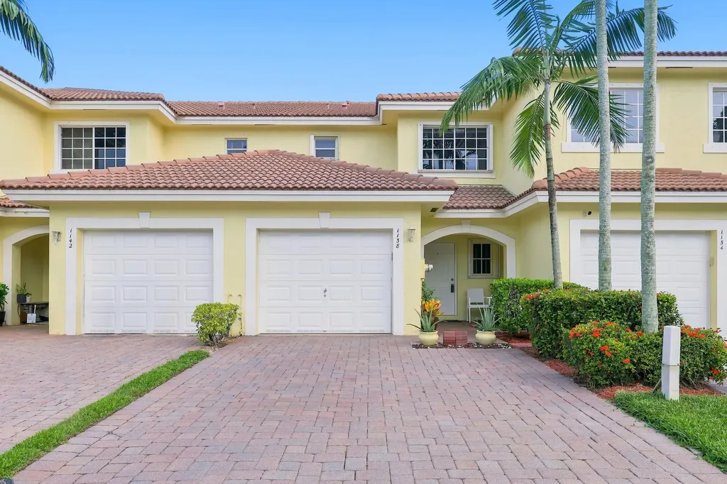 1138 Imperial Lake Road West Palm Beach FL 33413