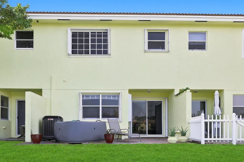 1138 Imperial Lake Road West Palm Beach FL 33413