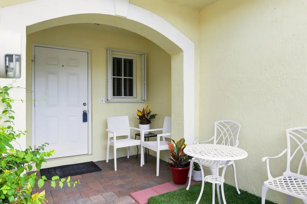 1138 Imperial Lake Road West Palm Beach FL 33413