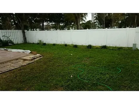 4674 Lakeside Circle West Palm Beach FL 33417