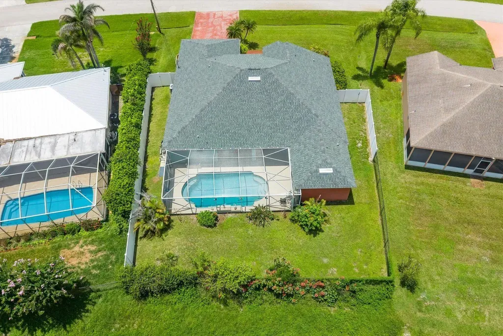 631 SE Stow Terrace Port St Lucie FL 34984
