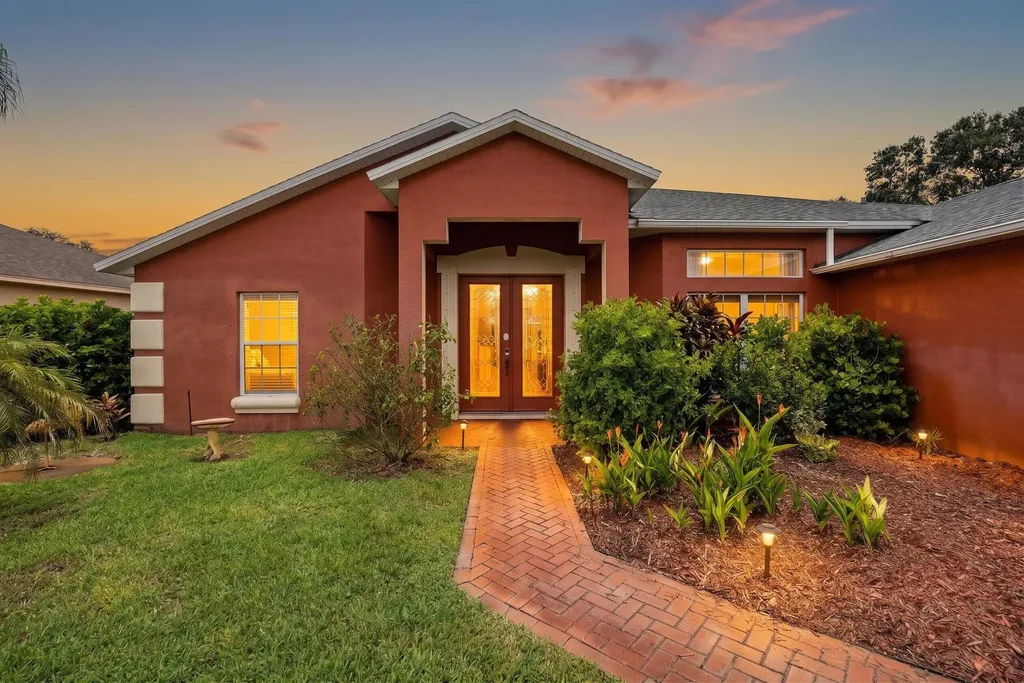 631 SE Stow Terrace Port St Lucie FL 34984
