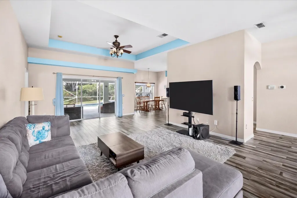 631 SE Stow Terrace Port St Lucie FL 34984