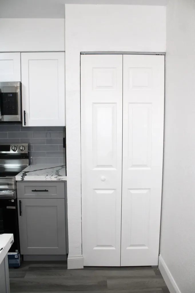 2820 N Oakland Forest Drive N Oakland Park FL 33309