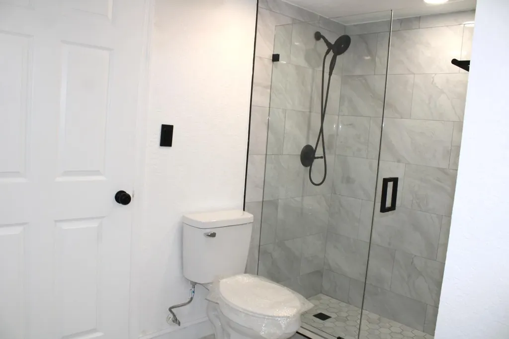 2820 N Oakland Forest Drive N Oakland Park FL 33309