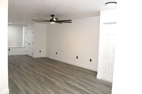 2820 N Oakland Forest Drive N Oakland Park FL 33309