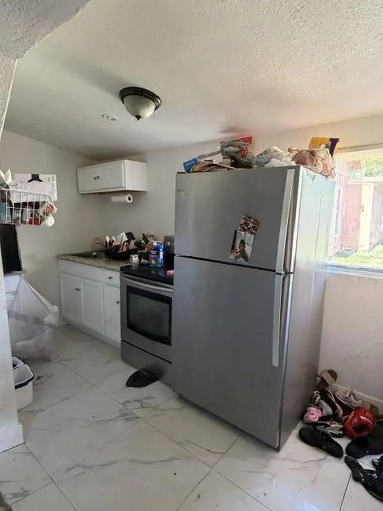 1009 S Pine Street Lake Worth Beach FL 33460