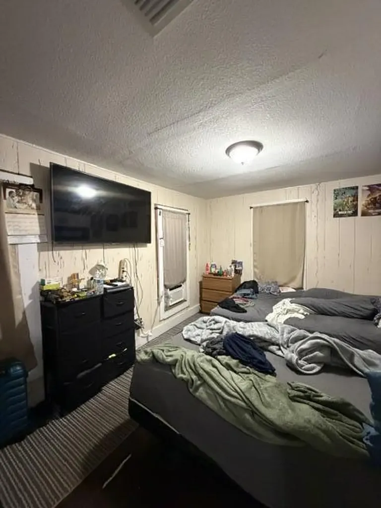 1009 S Pine Street Lake Worth Beach FL 33460