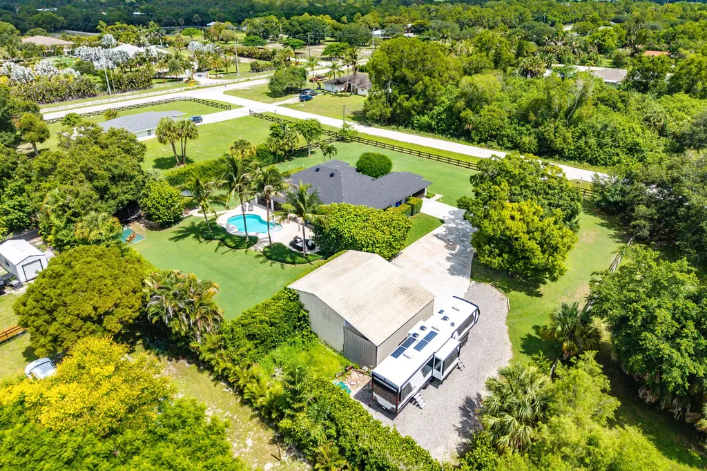 18934 44th Place N Loxahatchee FL 33470