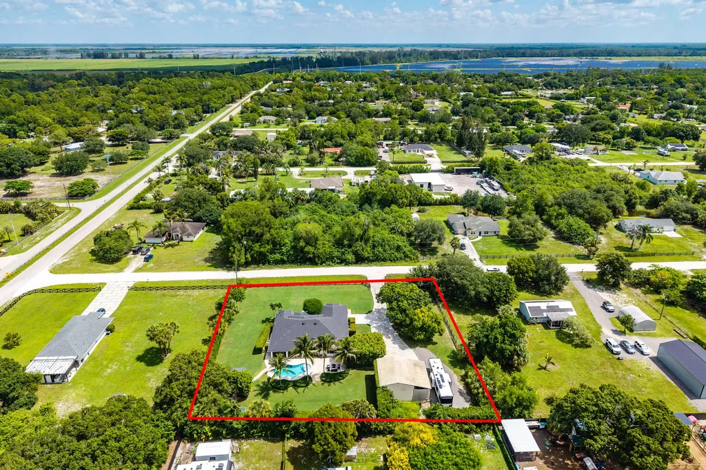 18934 44th Place N Loxahatchee FL 33470