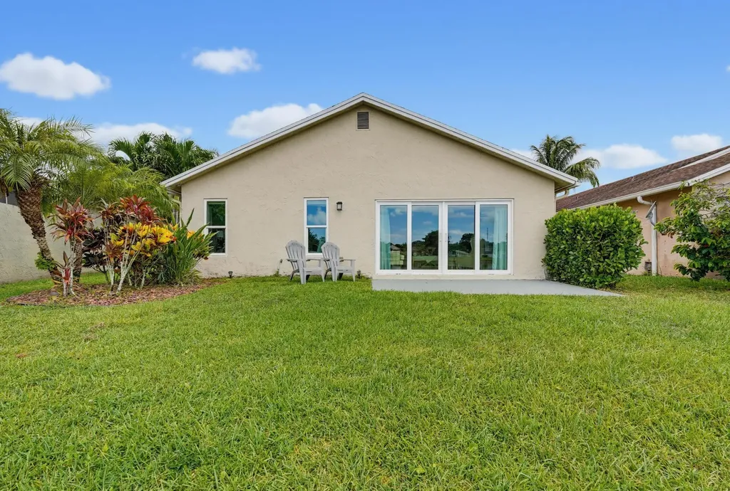 9123 Pine Springs Drive Boca Raton FL 33428