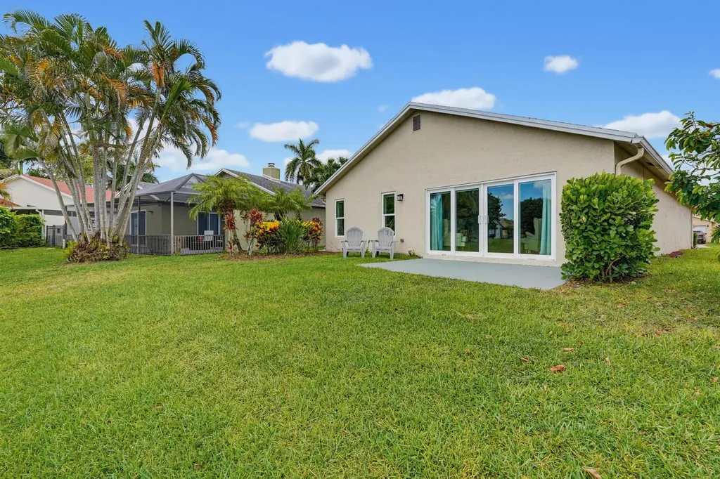 9123 Pine Springs Drive Boca Raton FL 33428