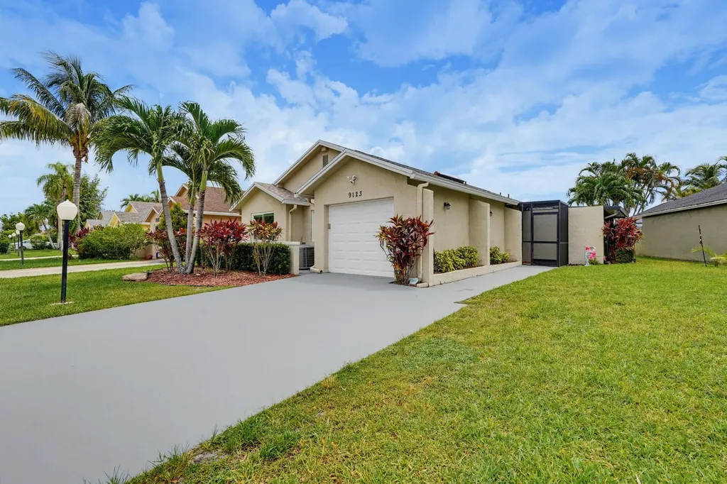 9123 Pine Springs Drive Boca Raton FL 33428