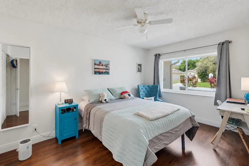 9123 Pine Springs Drive Boca Raton FL 33428