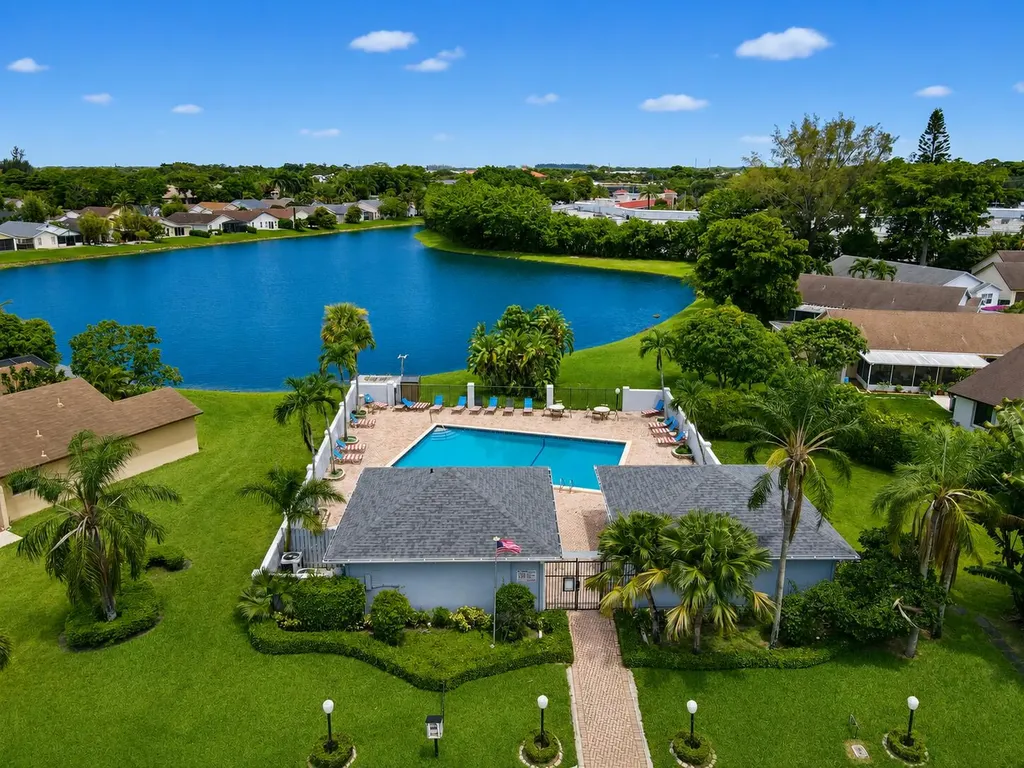9123 Pine Springs Drive Boca Raton FL 33428