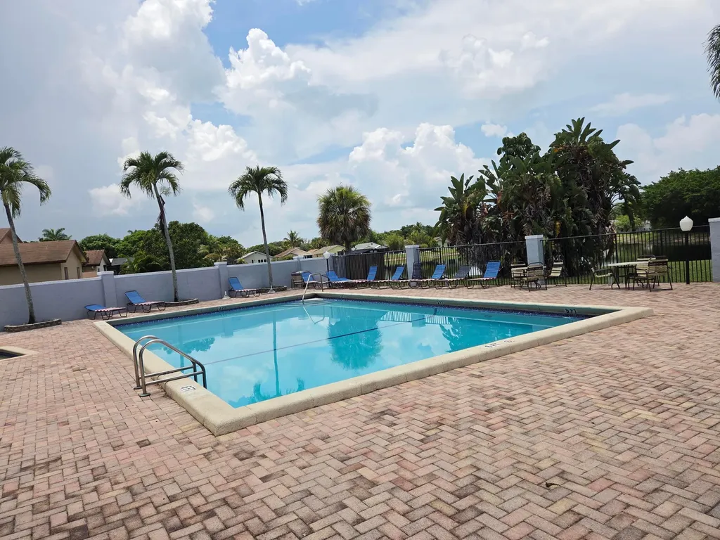 9123 Pine Springs Drive Boca Raton FL 33428