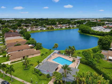 9123 Pine Springs Drive Boca Raton FL 33428