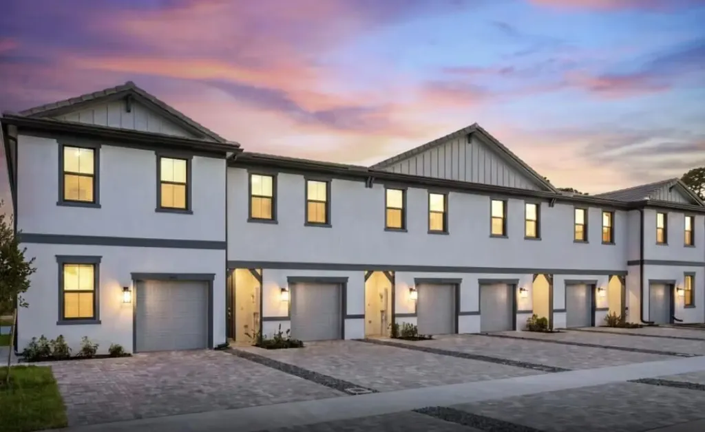 4226 Efendi Drive Lantana FL 33462