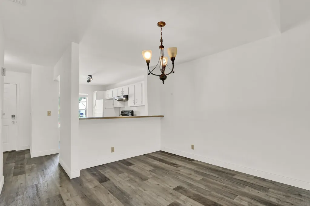 113 Pinewood Court Jupiter FL 33458