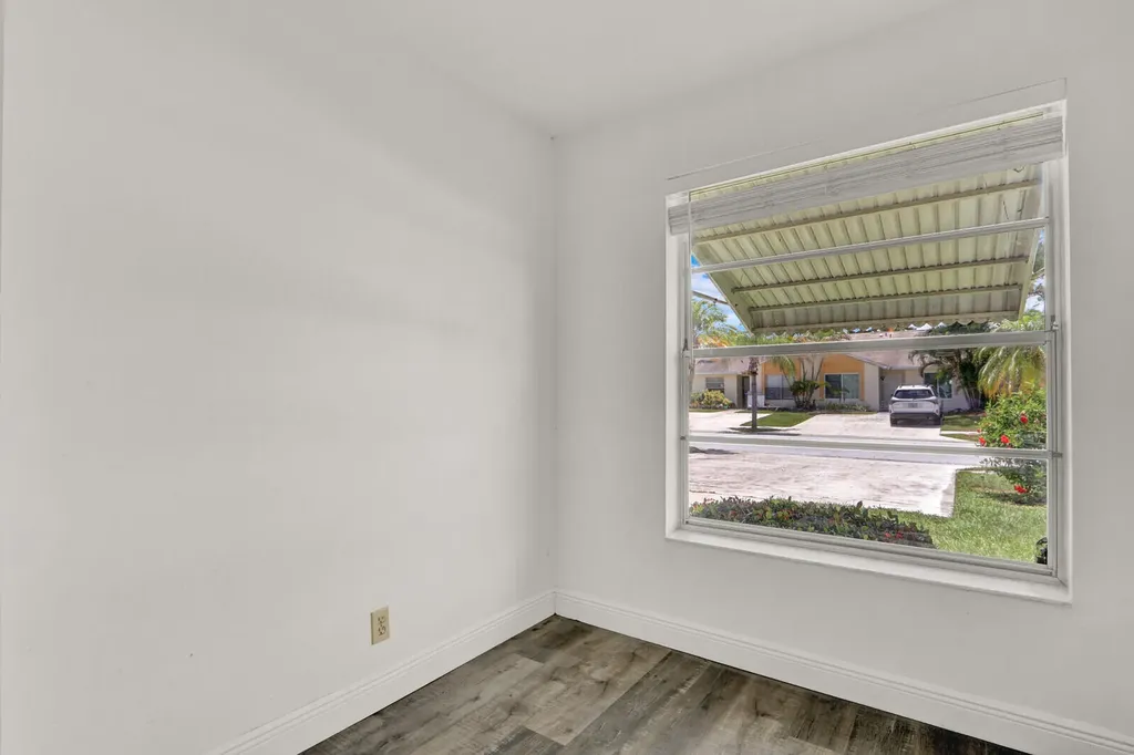 113 Pinewood Court Jupiter FL 33458