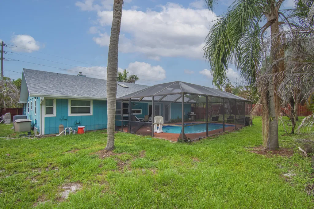 2674 SE Tiffany Avenue Port St Lucie FL 34952