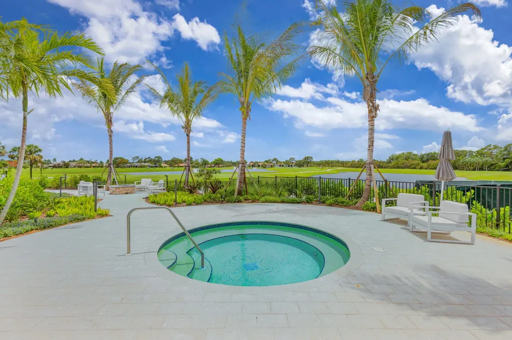 12829 Briarlake Drive Palm Beach Gardens FL 33418