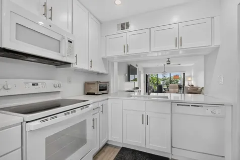 12829 Briarlake Drive Palm Beach Gardens FL 33418