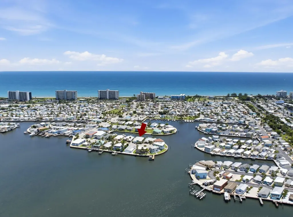 10751 S Ocean Drive Jensen Beach FL 34957