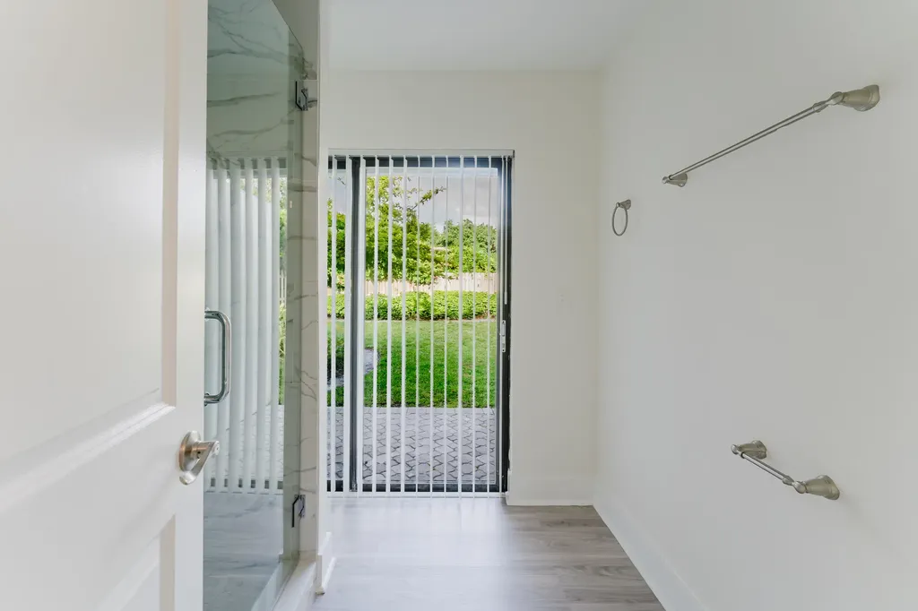 3048 NW 27th Terrace Boca Raton FL 33434