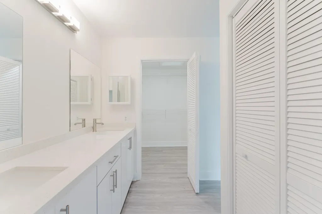 3048 NW 27th Terrace Boca Raton FL 33434