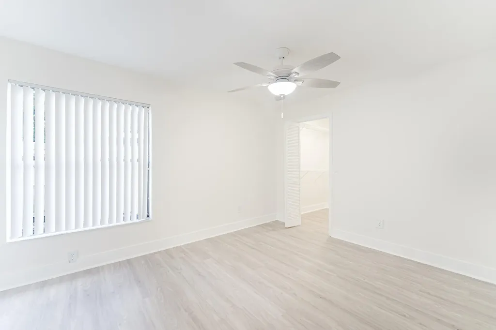 3048 NW 27th Terrace Boca Raton FL 33434