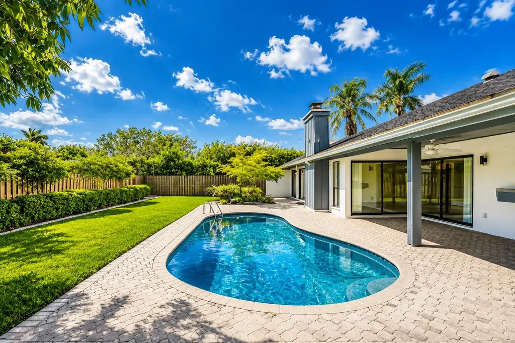 3048 NW 27th Terrace Boca Raton FL 33434