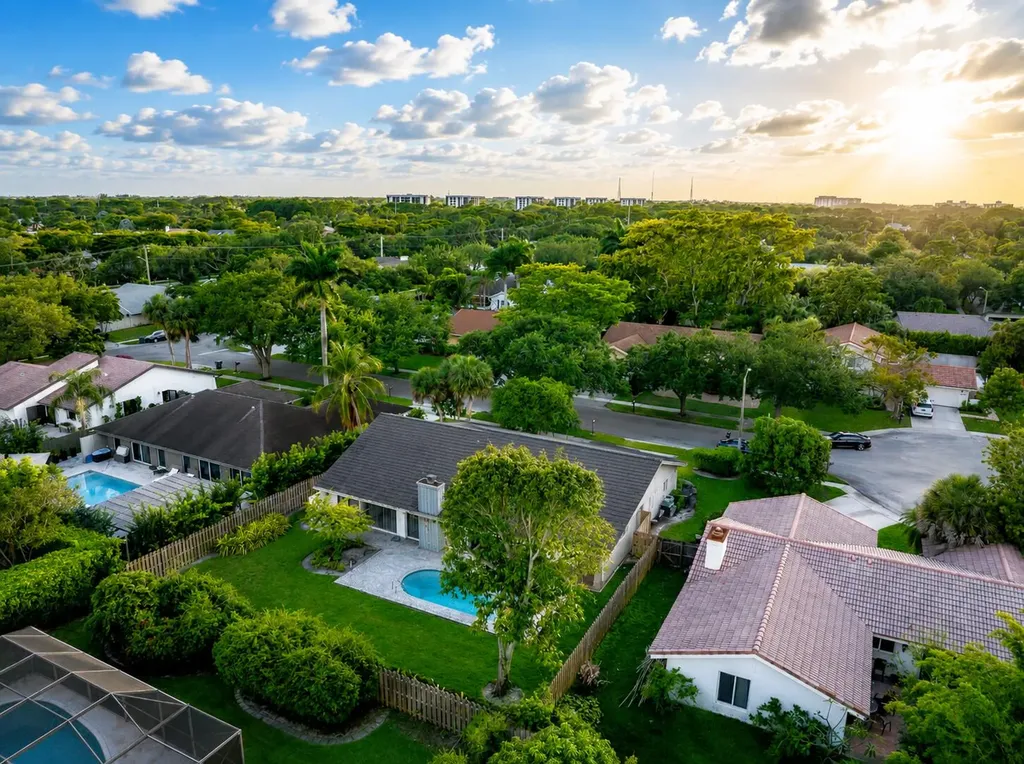 3048 NW 27th Terrace Boca Raton FL 33434