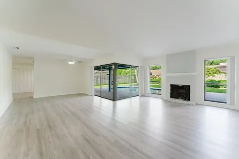 3048 NW 27th Terrace Boca Raton FL 33434