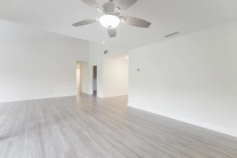 3048 NW 27th Terrace Boca Raton FL 33434