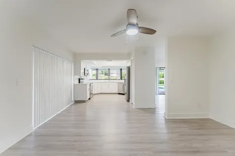 3048 NW 27th Terrace Boca Raton FL 33434