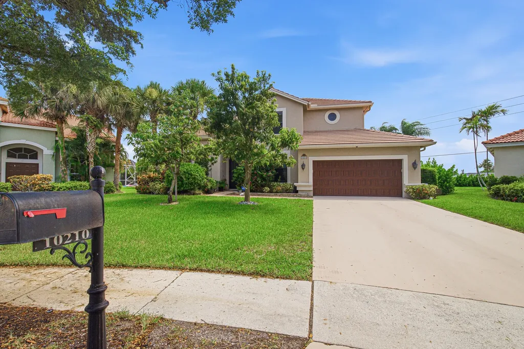 Boca Raton FL, 10210 Lexington Estates Boulevard