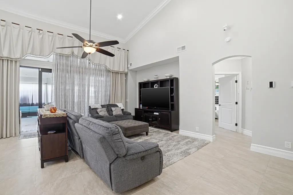 10210 Lexington Estates Boulevard Boca Raton FL 33428