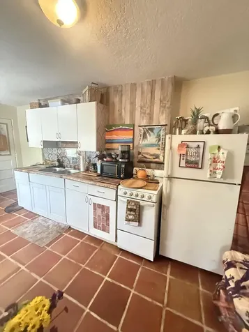 407 W Palm Street Lantana FL 33462