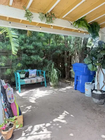 407 W Palm Street Lantana FL 33462