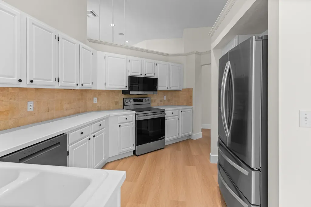 9408 Meadowood Drive Fort Pierce FL 34951