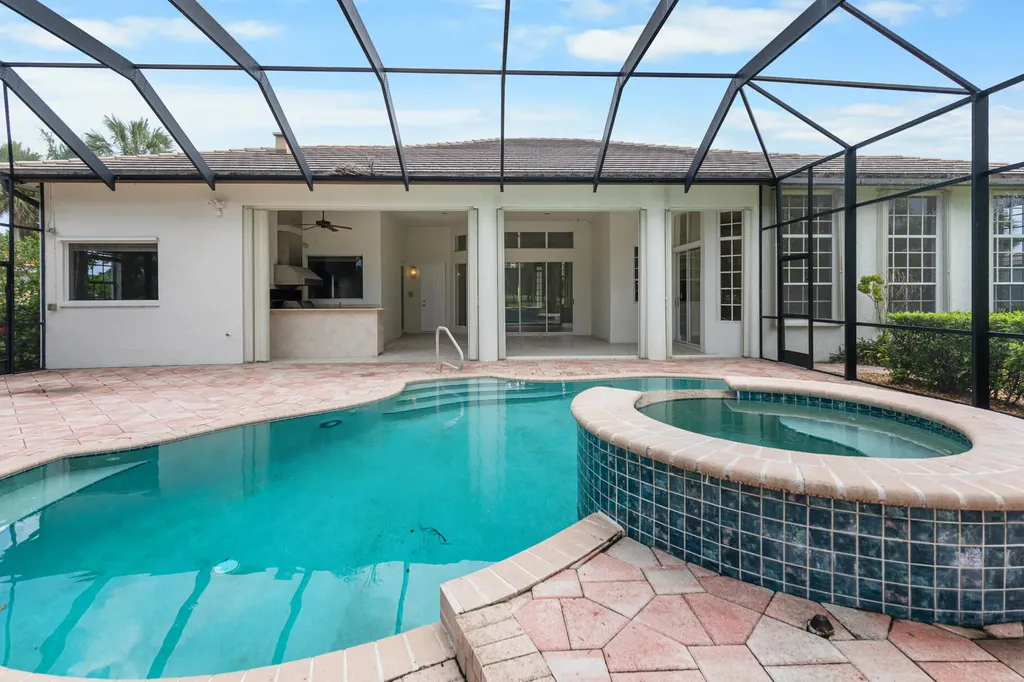 9408 Meadowood Drive Fort Pierce FL 34951