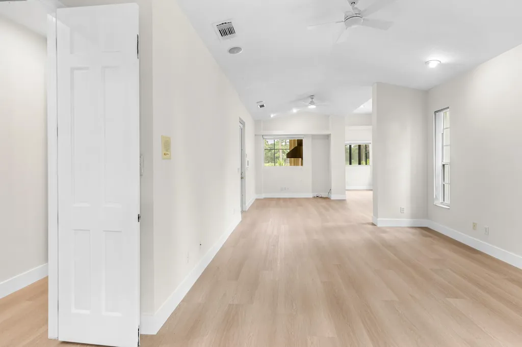 9408 Meadowood Drive Fort Pierce FL 34951
