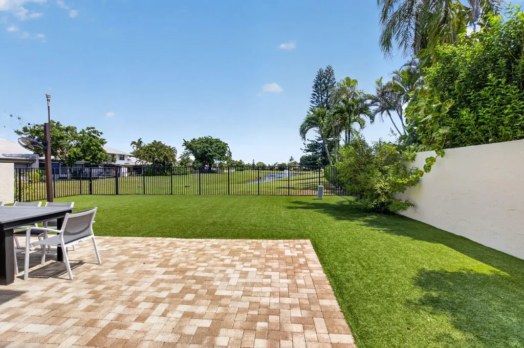 2833 SW 6th Street Delray Beach FL 33445