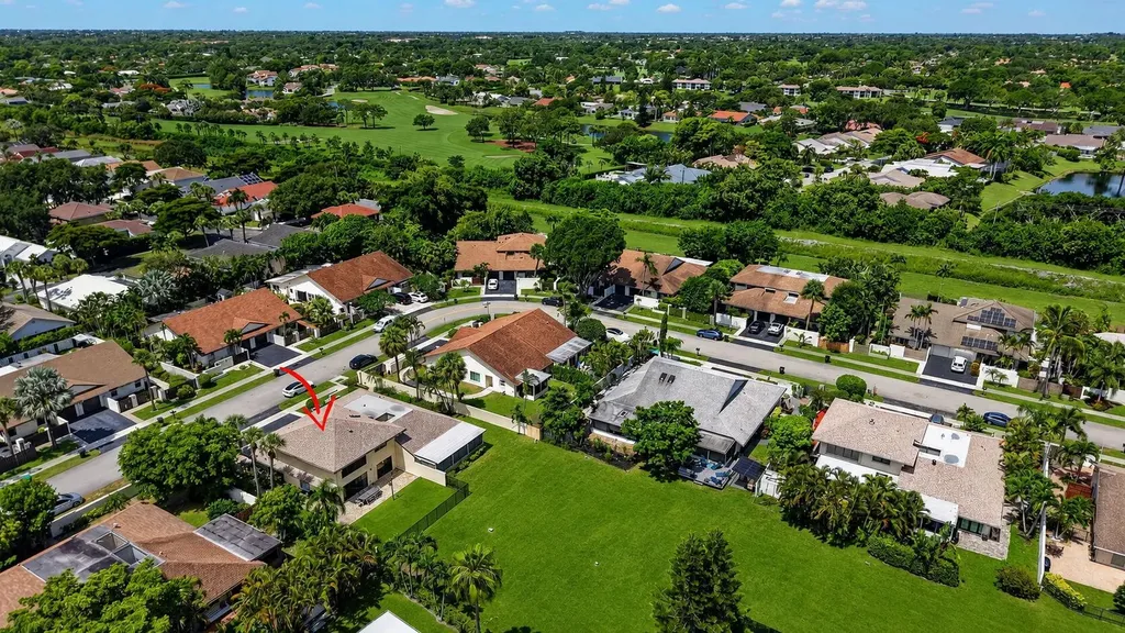 2833 SW 6th Street Delray Beach FL 33445