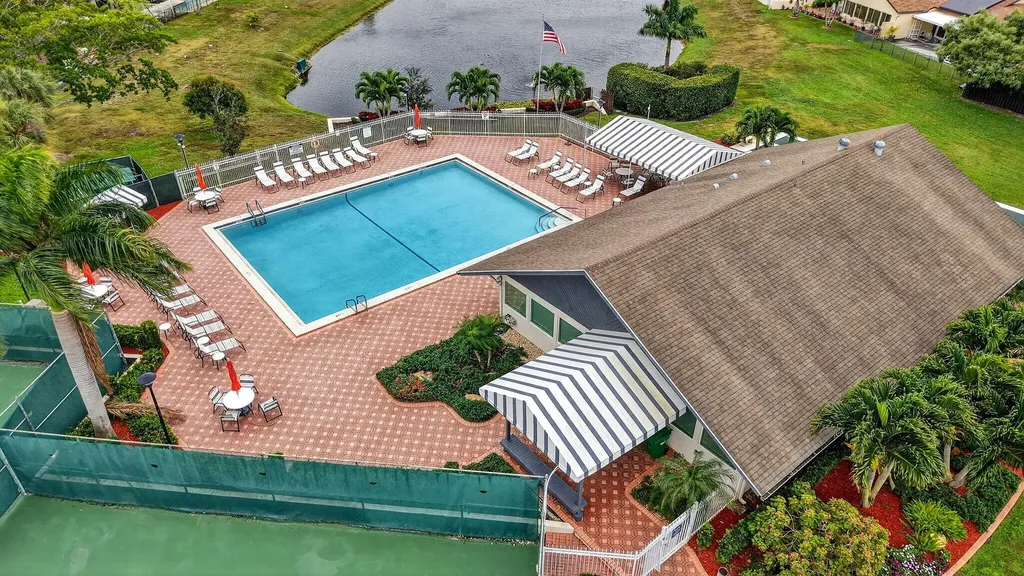 2833 SW 6th Street Delray Beach FL 33445
