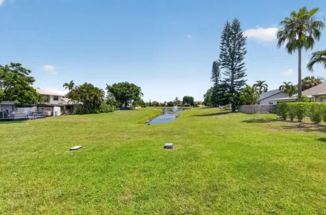 2833 SW 6th Street Delray Beach FL 33445
