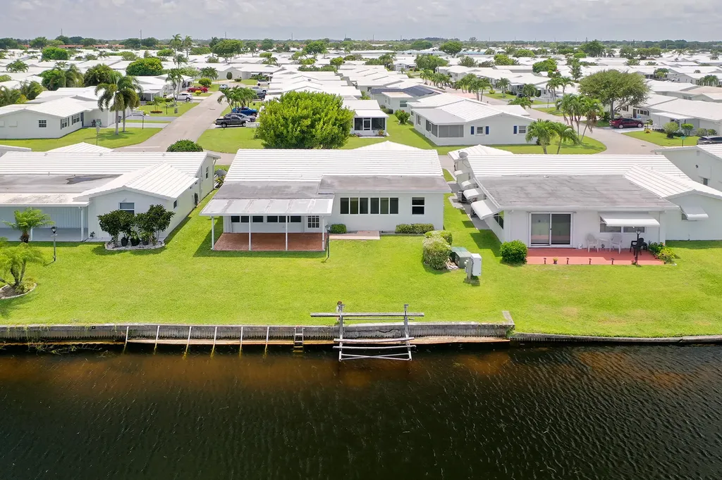 804 SW 15th Street Boynton Beach FL 33426