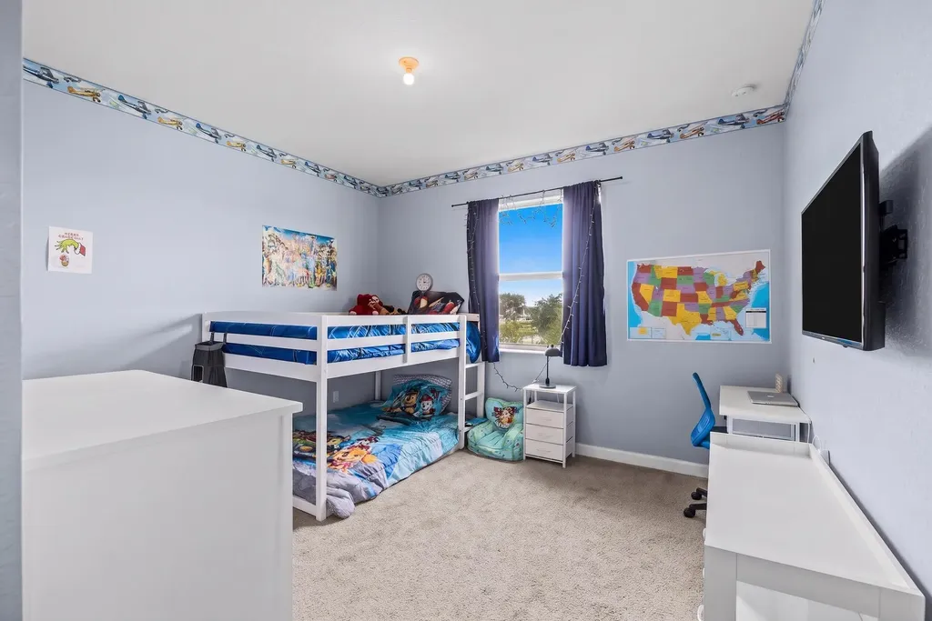 7432 NW Greenspring Street Port St Lucie FL 34987